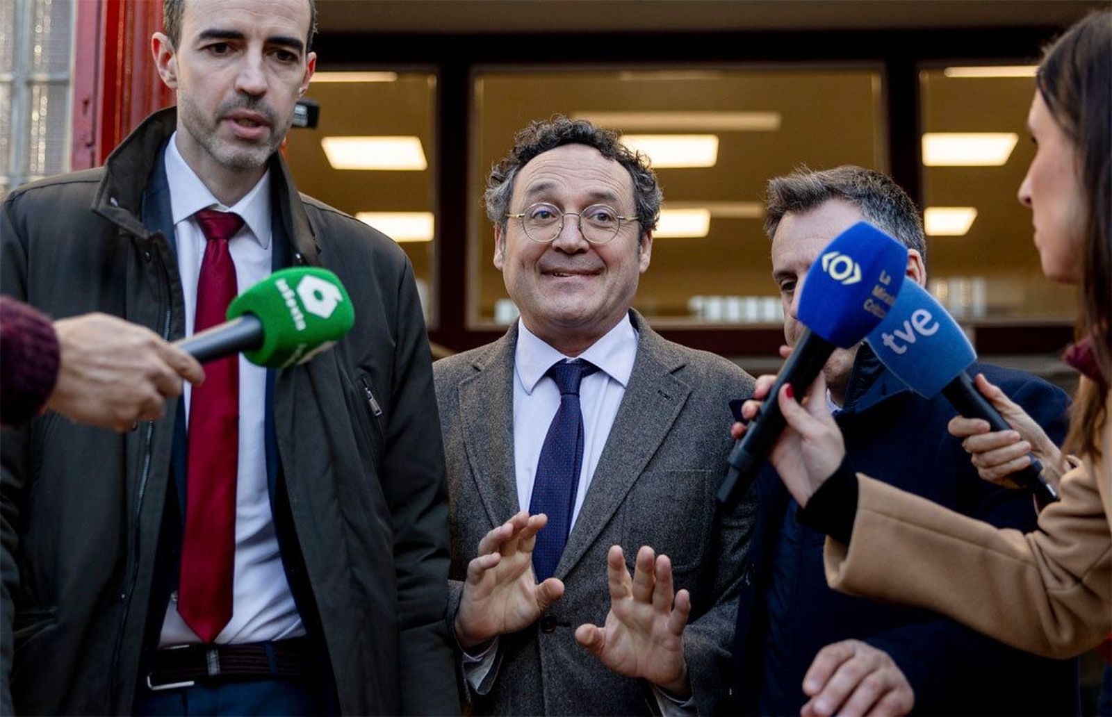 Las asociaciones de fiscales piden la dimisión de García Ortiz para no dañar a la institución
