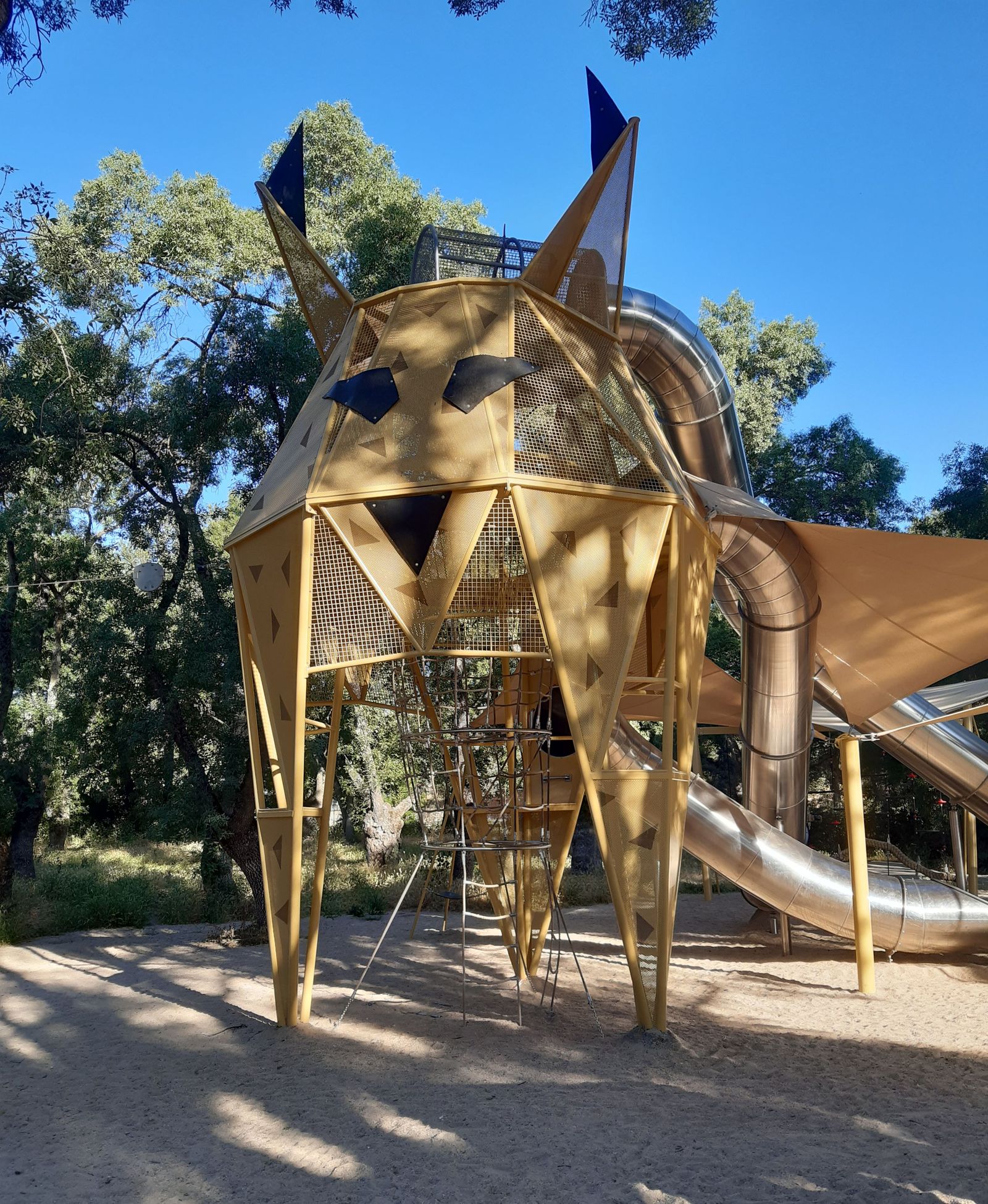 Parque del Lince, próximo al Zoo de la Casa de Campo
