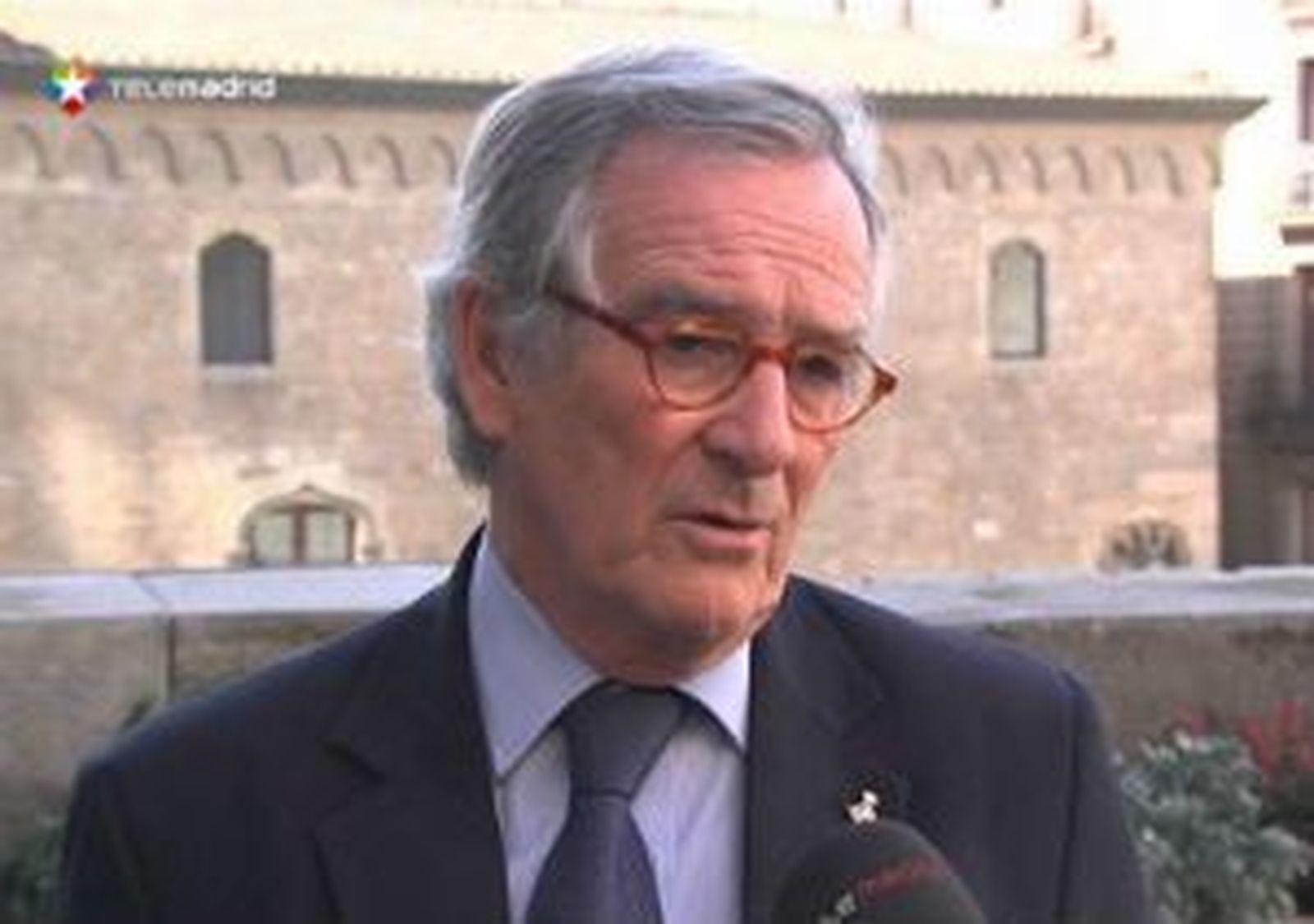 El Ayuntamiento de Barcelona apoya la convocatoria del referéndum del 9N