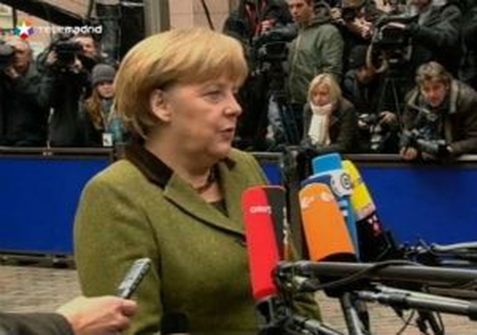 Tercer retraso en la cumbre del presupuesto ante los posibles recortes