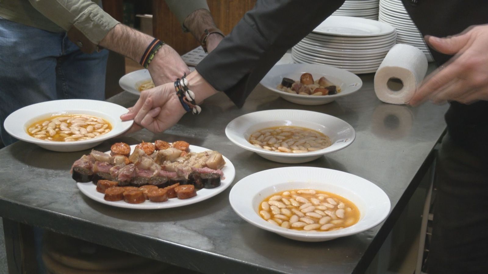 Dos restaurantes madrileños, finalistas a la mejor fabada del mundo