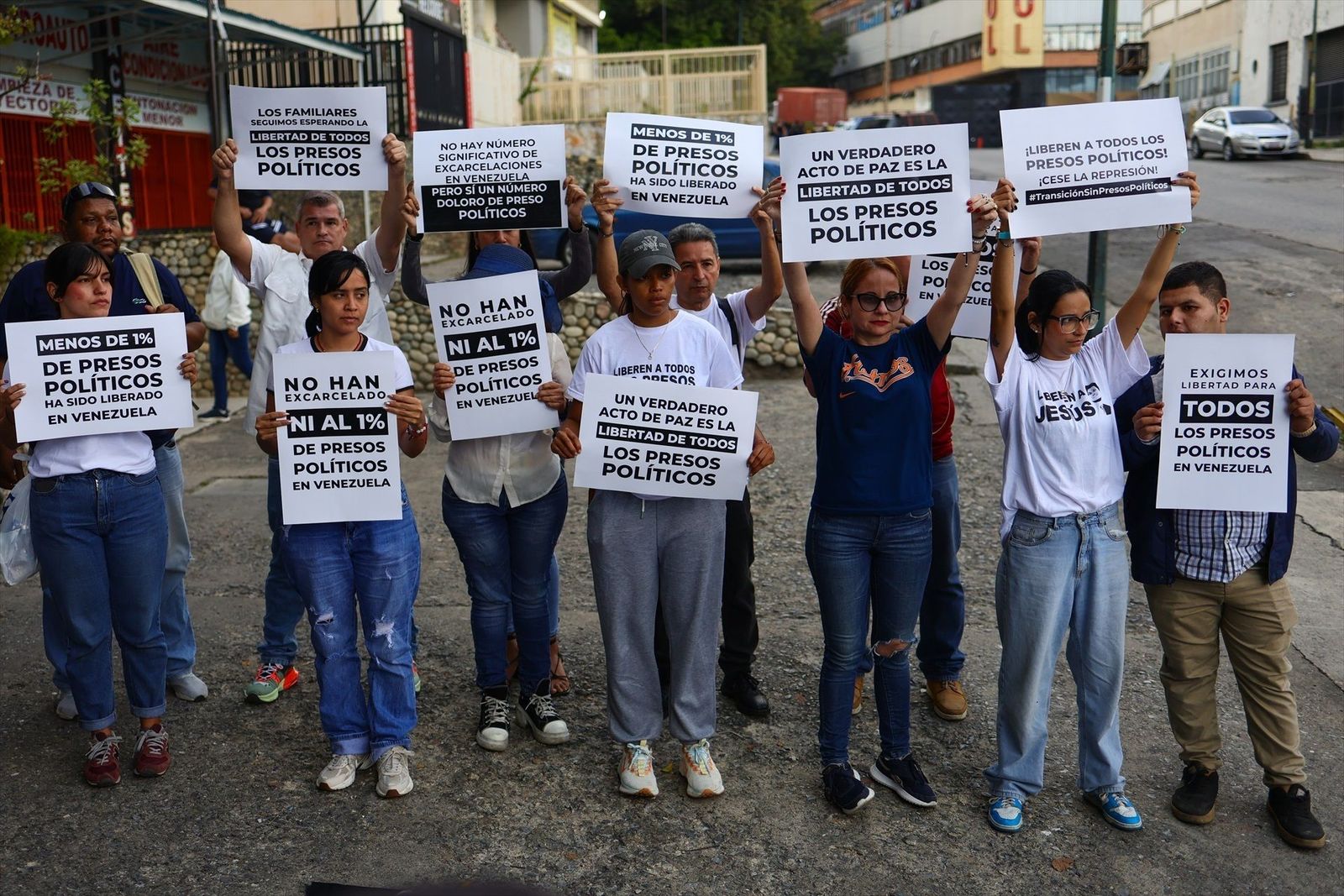 Excarcelan a otros tres presos políticos en Venezuela, según ONG y opositores