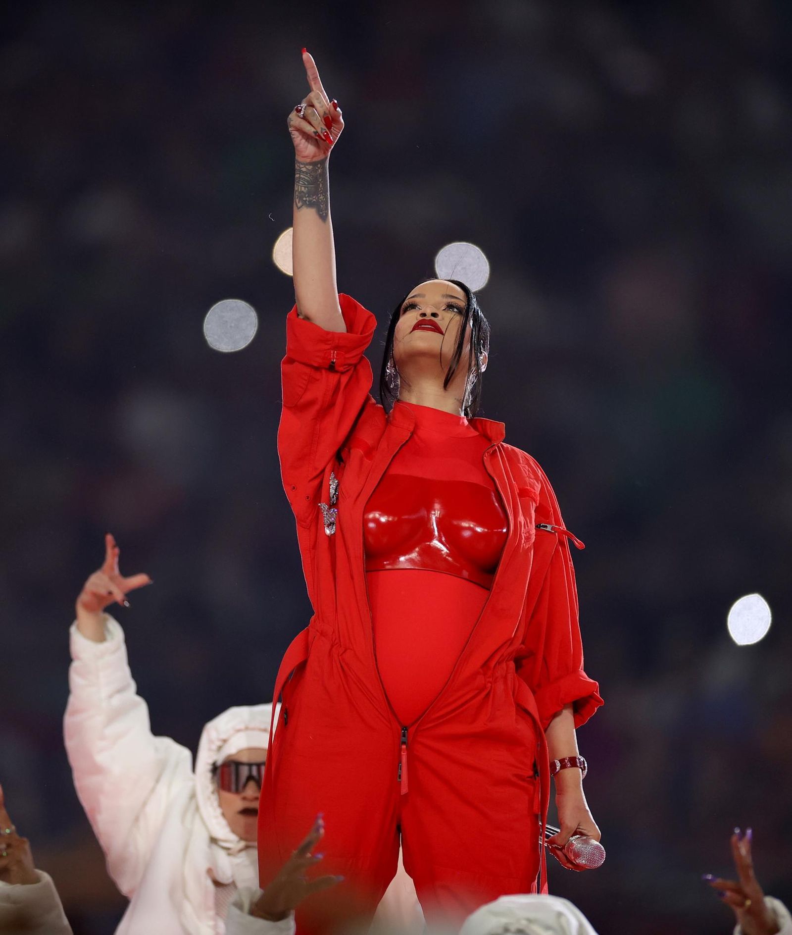 Rihanna durante su actuación en la Super Bowl