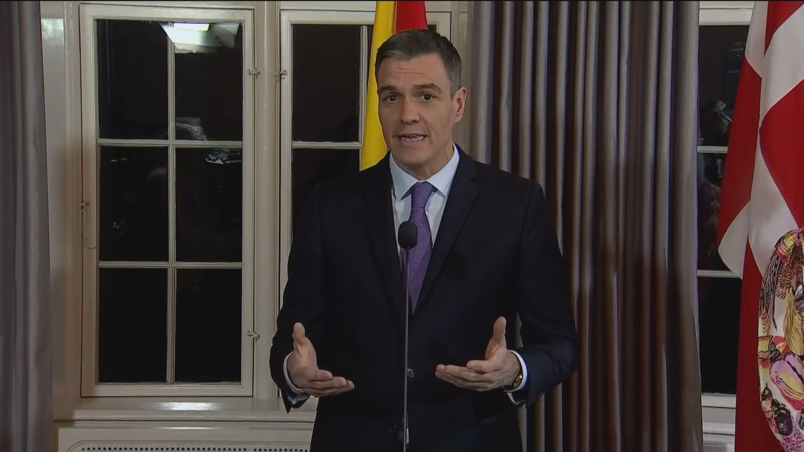Sánchez carga contra Del Pino por la salida de Ferrovial y duda de su responsabilidad con España