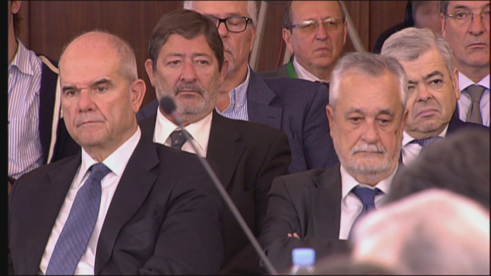 La posibilidad de un indulto a Griñán para que no entre en prisión escandaliza a la oposición