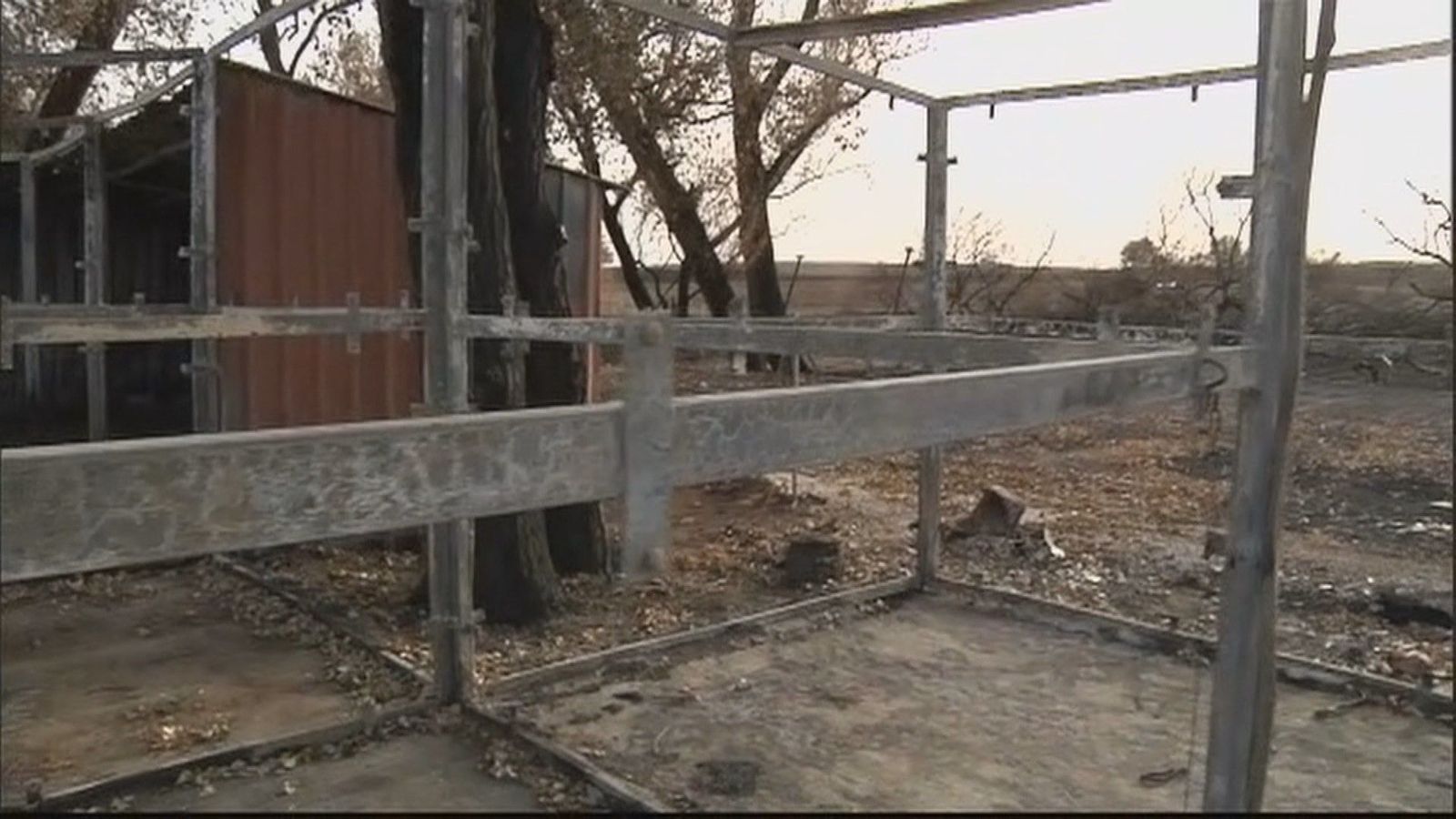 Pierde su casa en un incendio y le okupan la que le han prestado, en Fuente el Saz