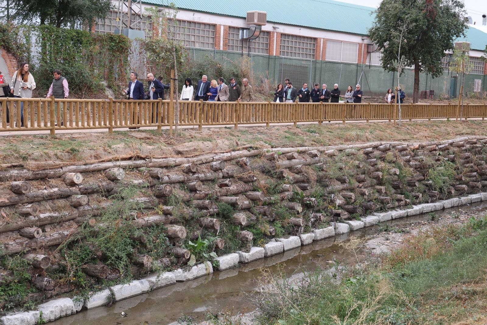 Alcobendas estrena una senda verde de más de un kilómetro en el arroyo de la Vega