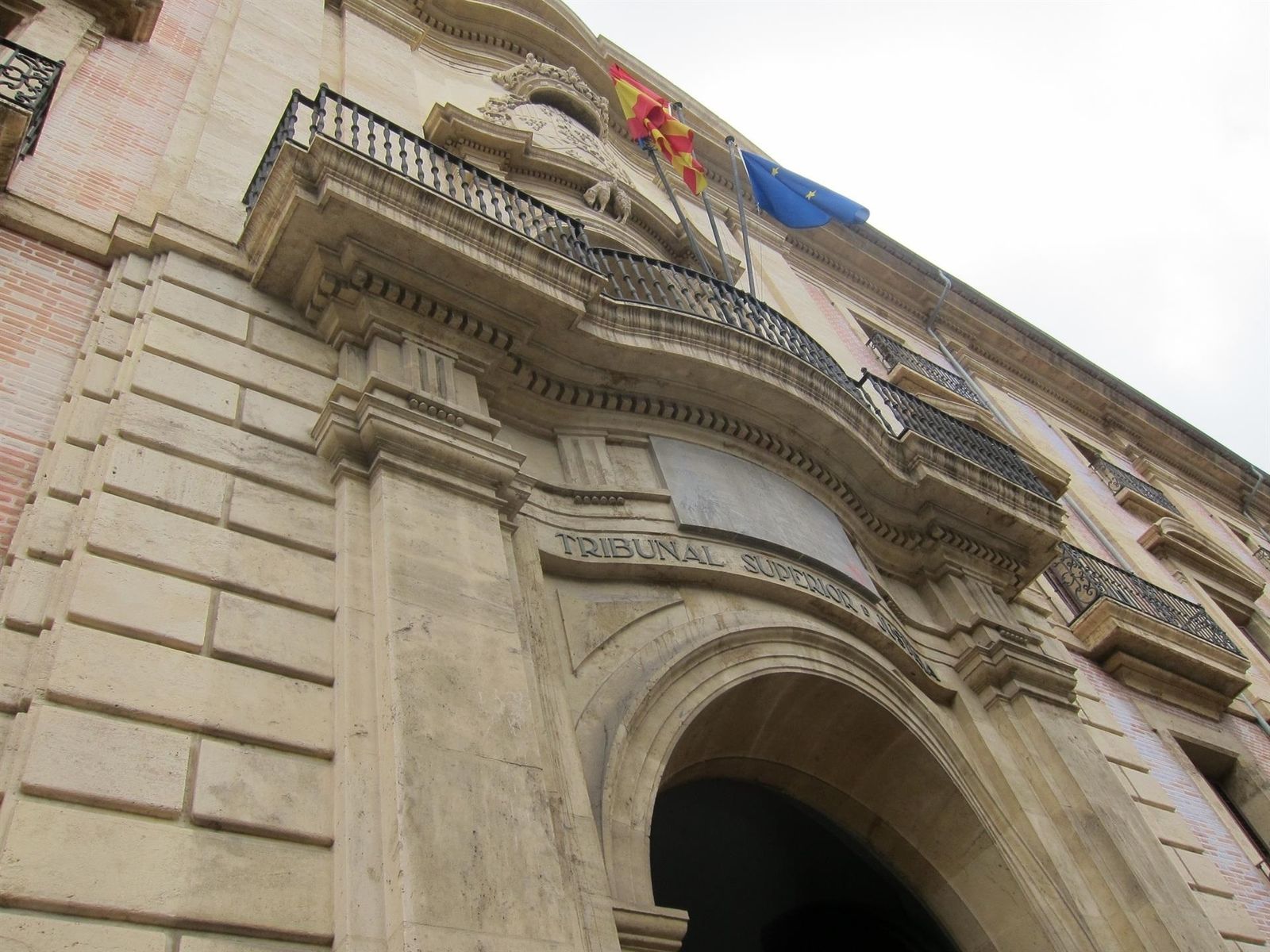 Fachada del TSJCV