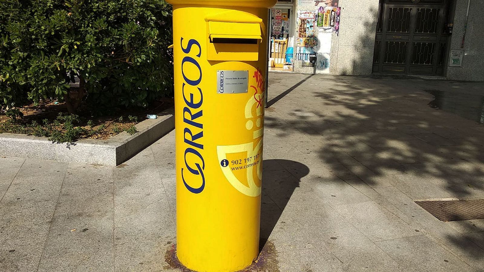 Los vecinos de una urbanización de Bustarviejo llevan más de una década sin recibir correspondencia