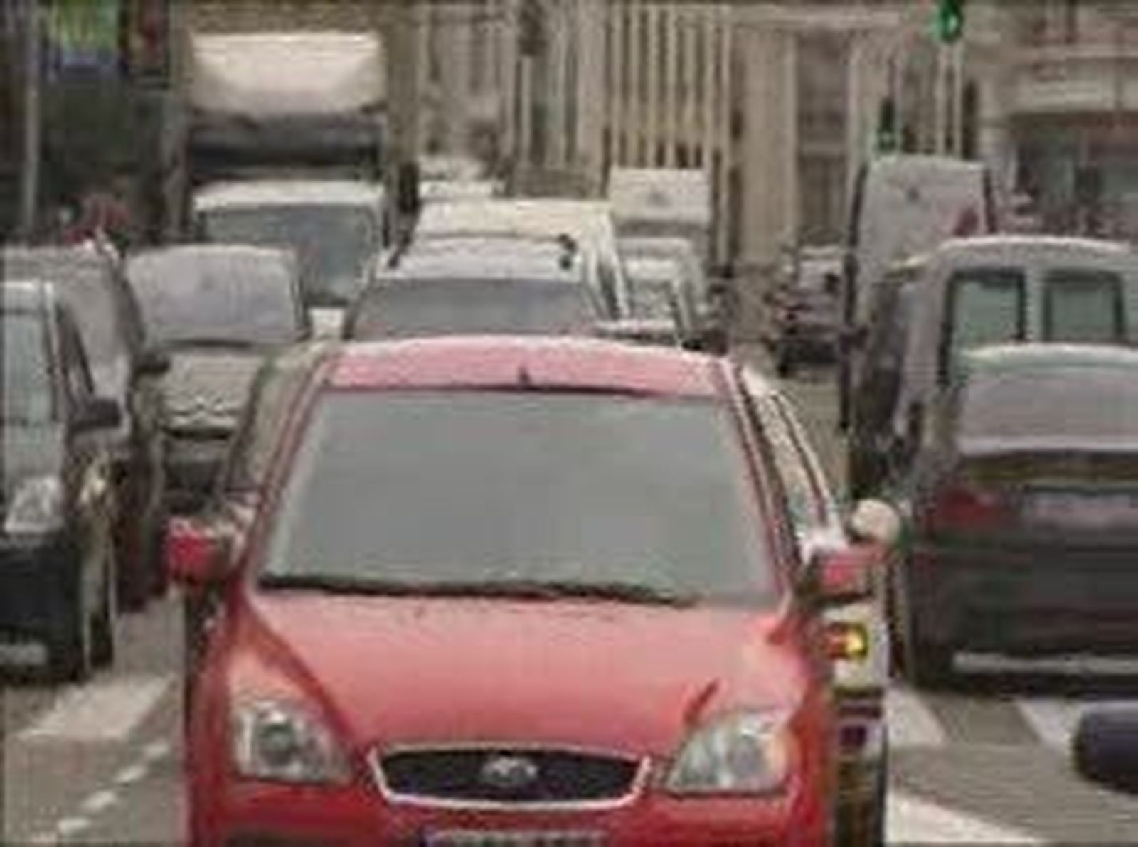 El centro de Madrid ebulle en la víspera de Nochebuena