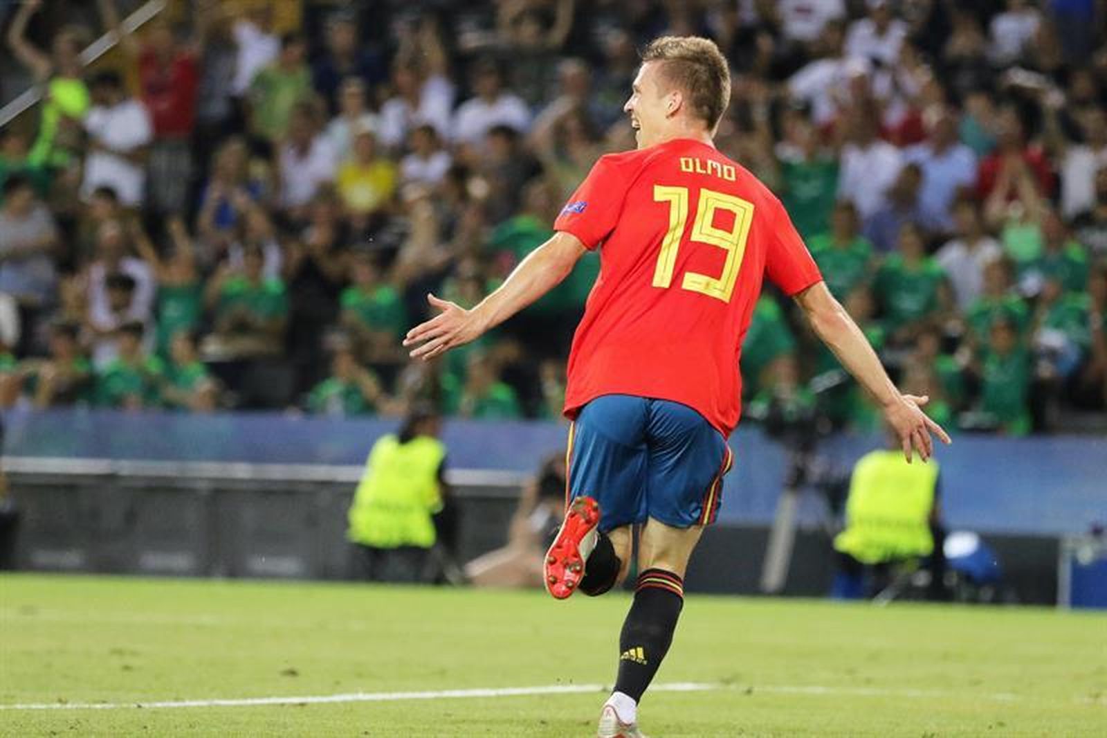 Miquel Olmo: "Han demostrado un fútbol al alcance de ninguno"