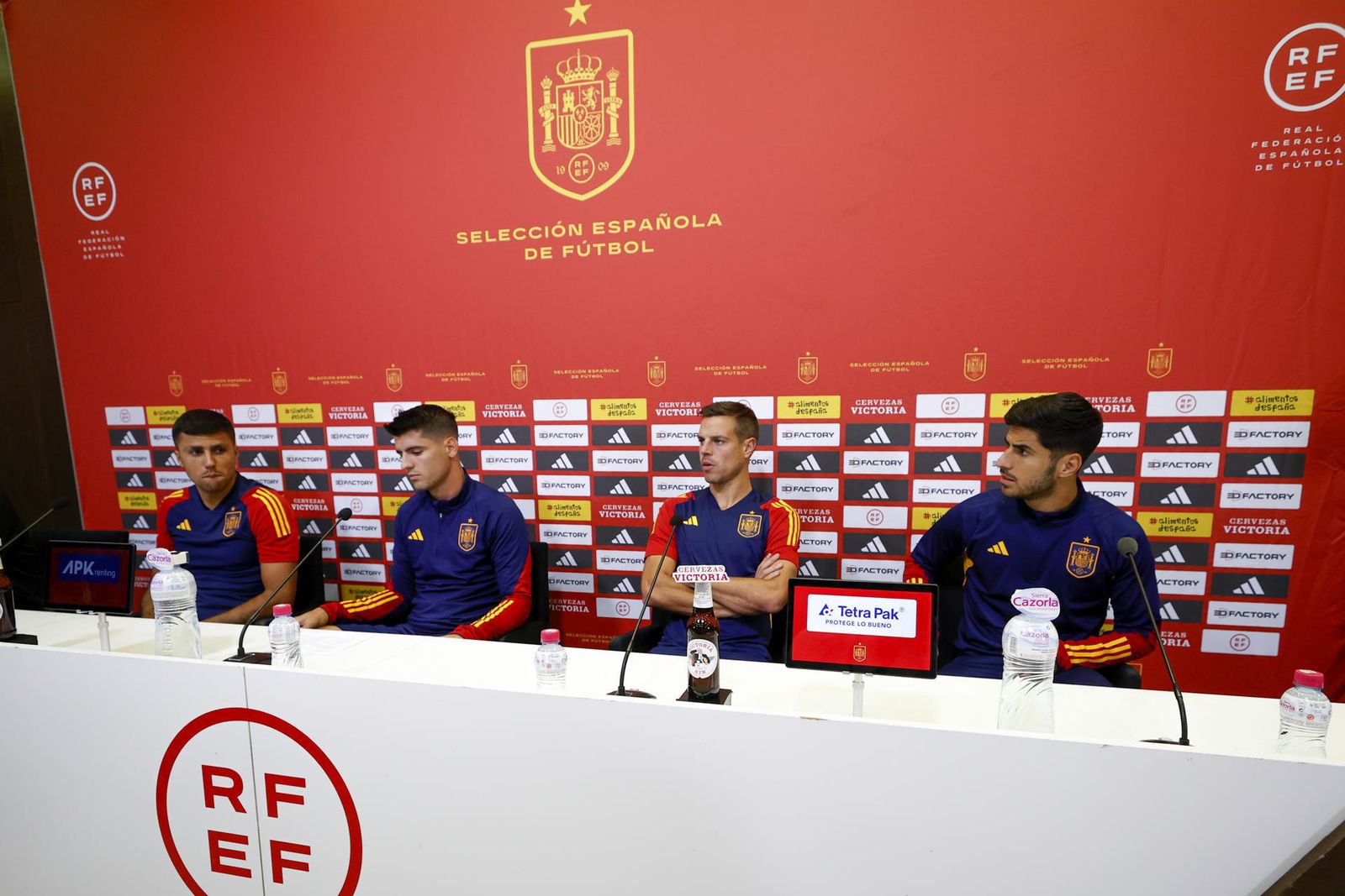 La Selección, contra Rubiales