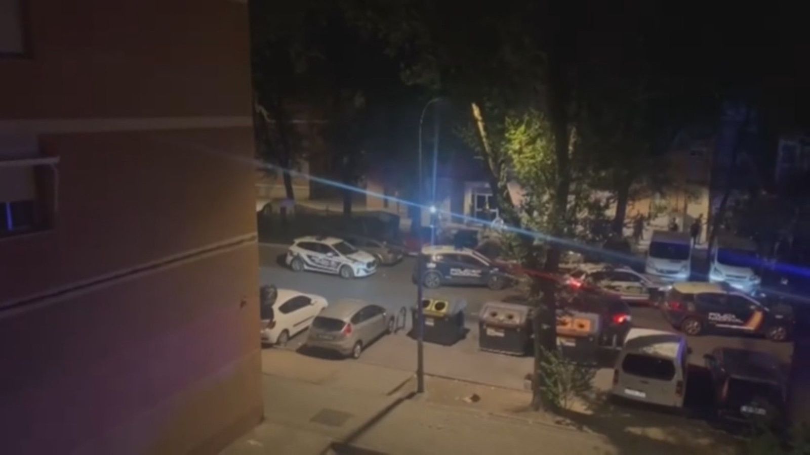 Dos heridos leves tras una pelea a las puertas de una discoteca de La Elipa