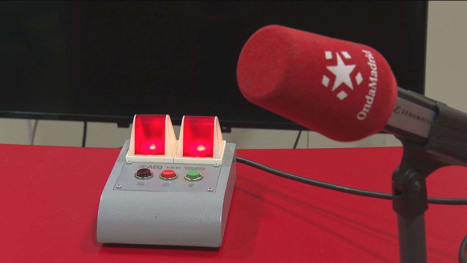 La radio celebra su aniversario a través de las ondas y de internet