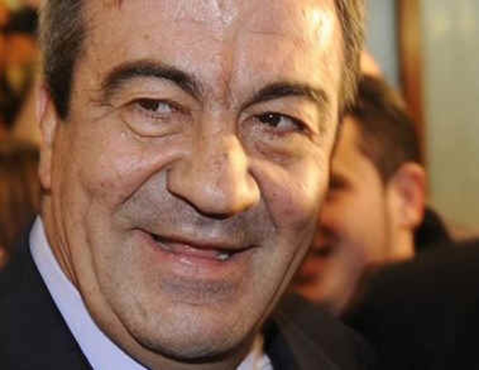 Cascos pide a la Junta Electoral una sanción para el director del CIS
