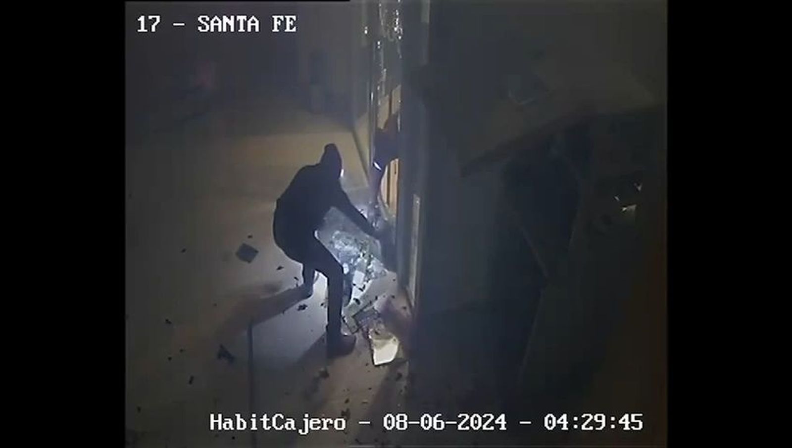 Detenidos en Madrid varios miembros de un grupo que robaba cajeros con explosivos usando la 'paleta del pizzero'