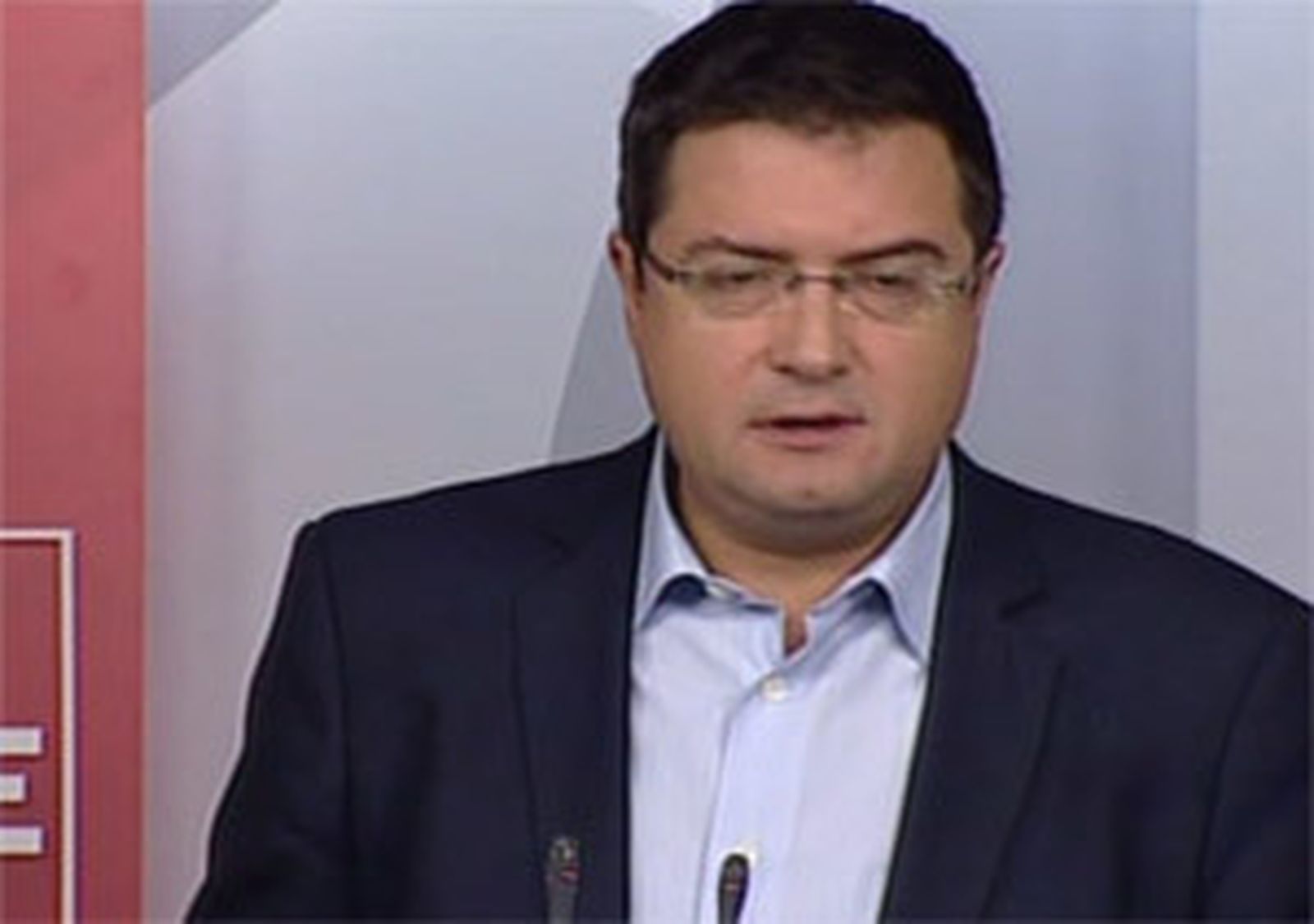 Oscar López