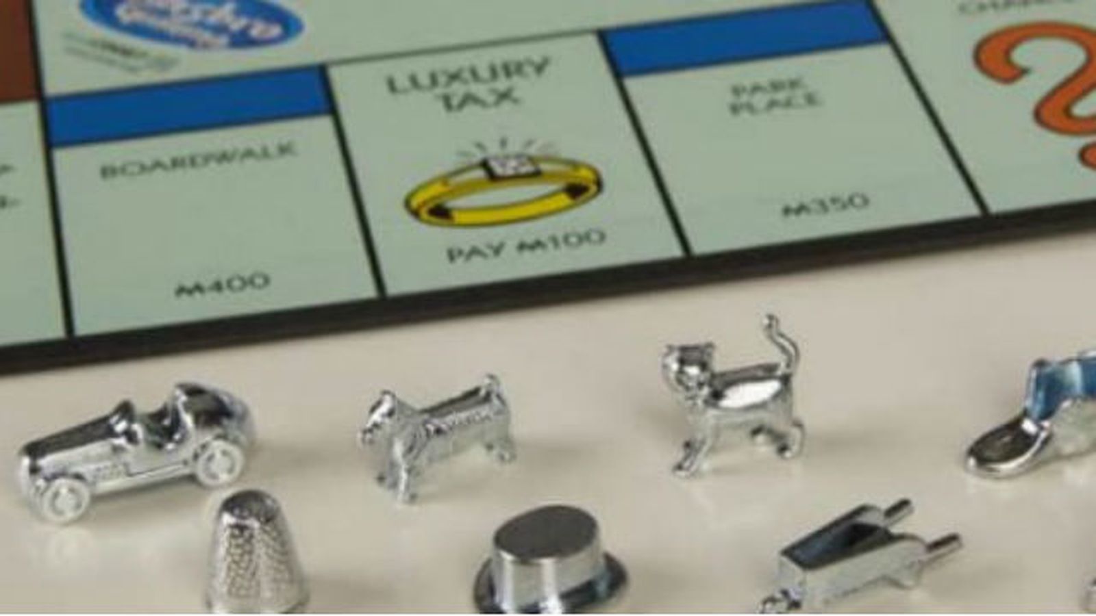 El Monopoly jubila las fichas de la bota, la carretilla y el dedal