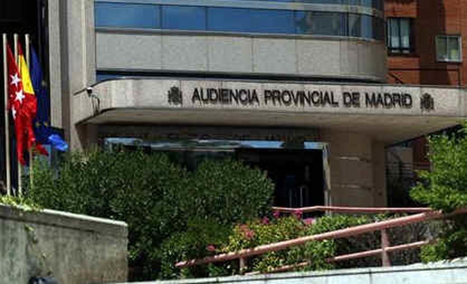 A juicio los acusados del crimen a tiros de un alunicero en Arganda