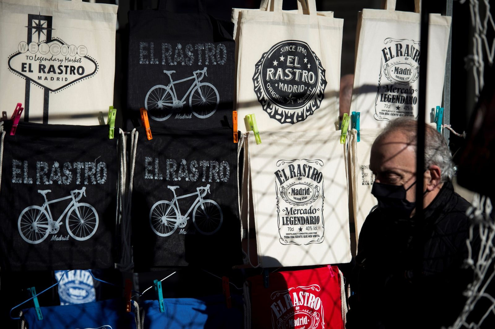 Gran afluencia en una reapertura del Rastro