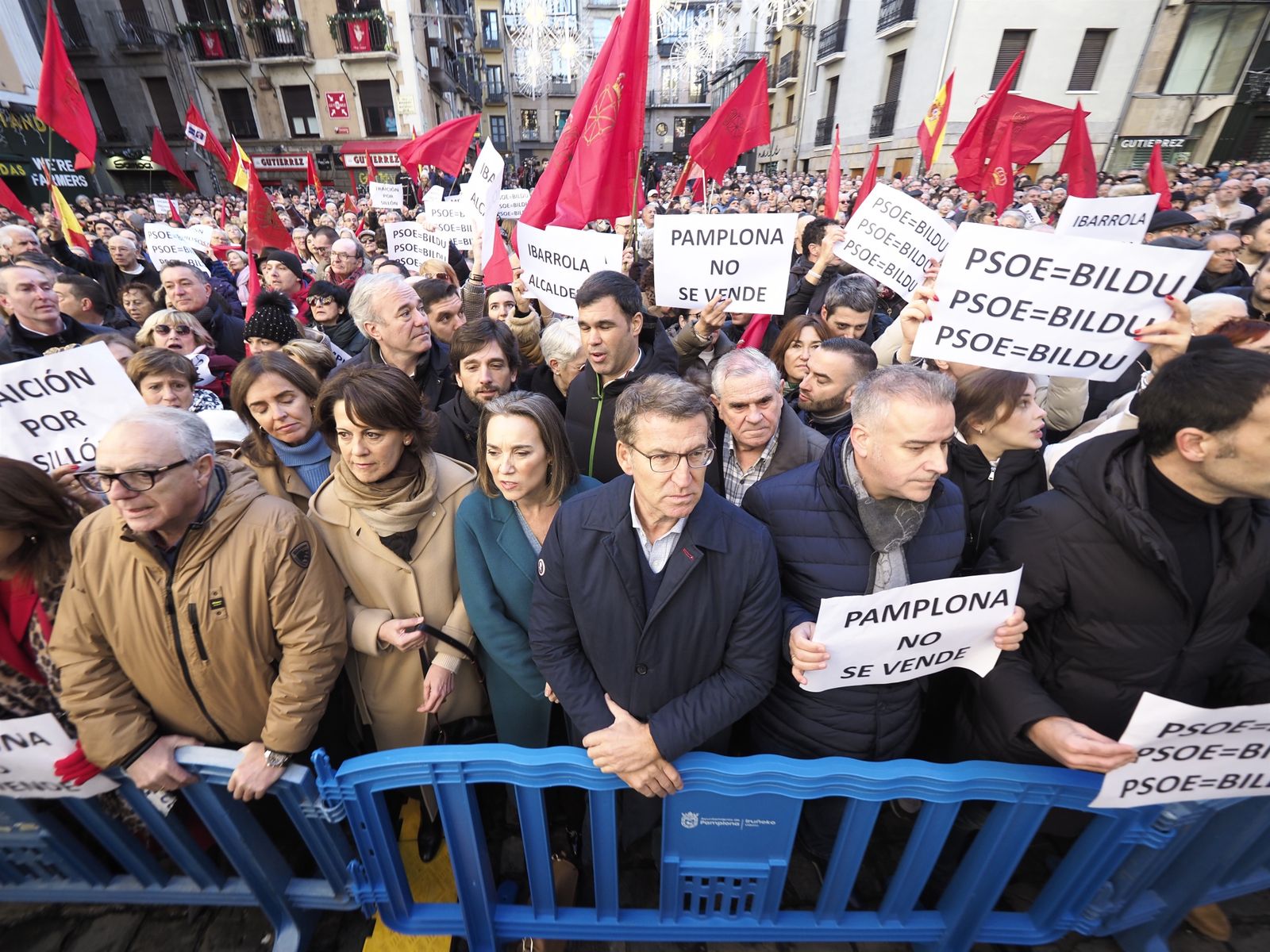 Feijóo dice que la moción de censura en Pamplona es "la primera factura y la última mentira" del "pacto encapuchado"