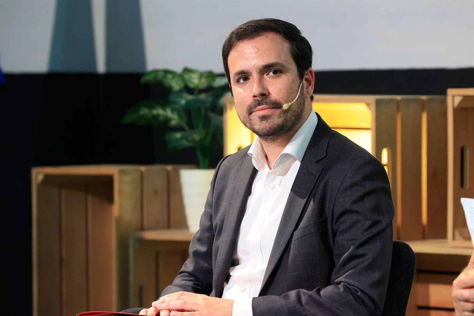 Garzón insiste: El consumo de alimentos de origen animal, como la carne, genera más de la mitad del impacto ambiental