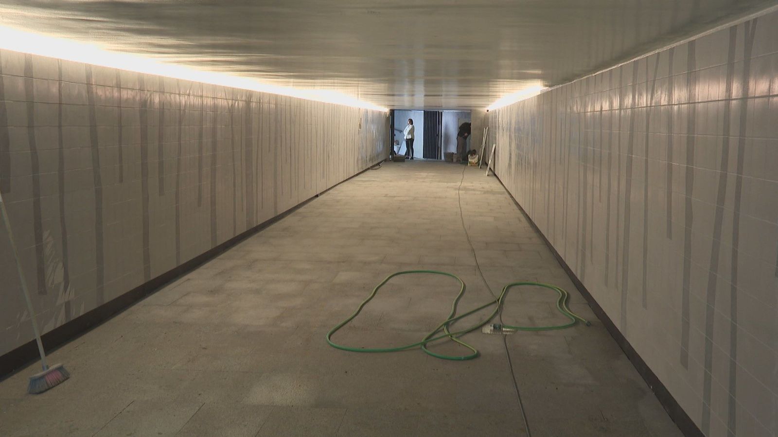 El pasaje que conecta Lagasca con el Retiro bajo Alcalá reabrirá para la Feria del Libro tras su rehabilitación integral