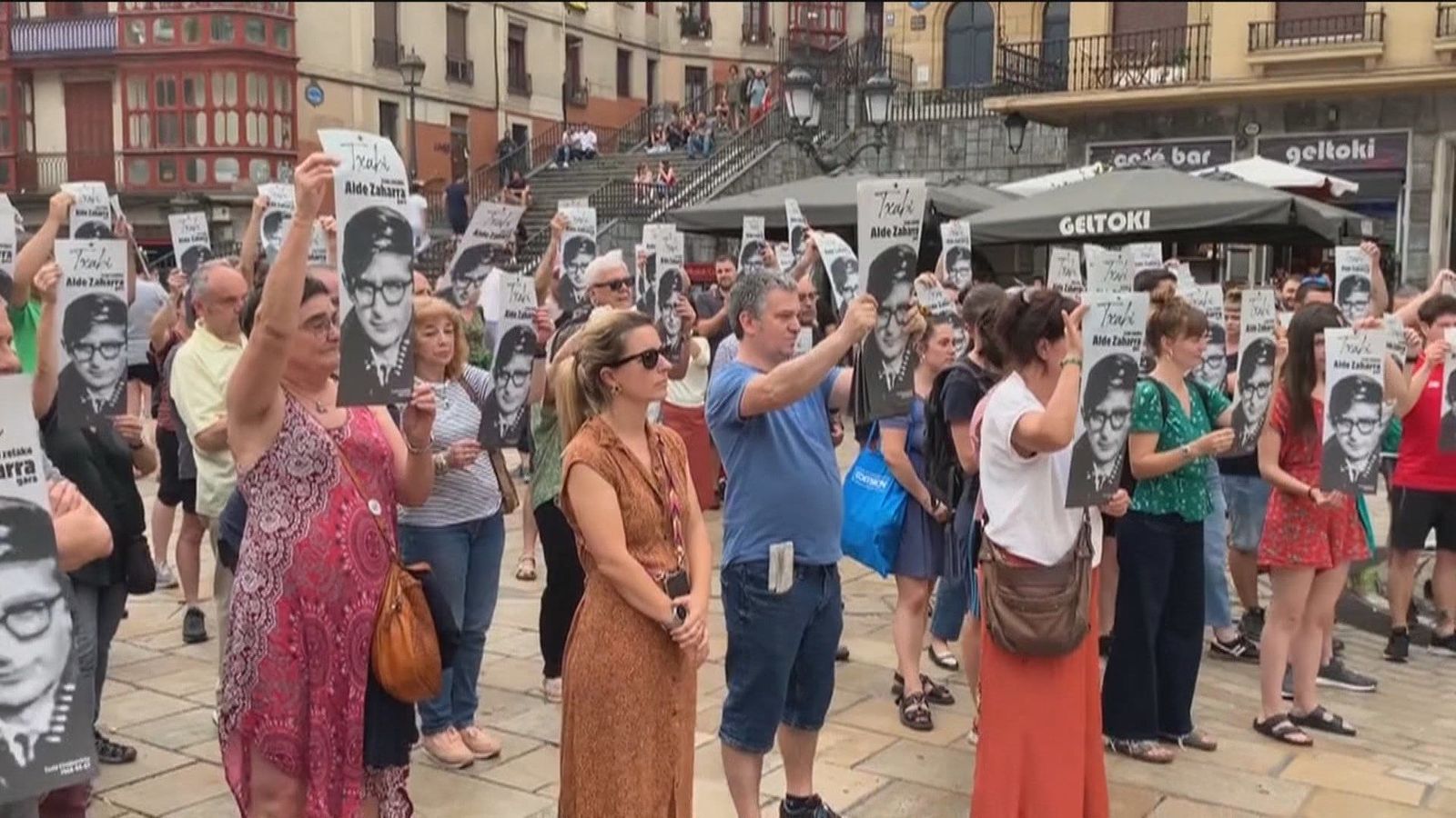 Homenaje de Sortu al primer asesino de ETA, Txabi Etxebarrieta