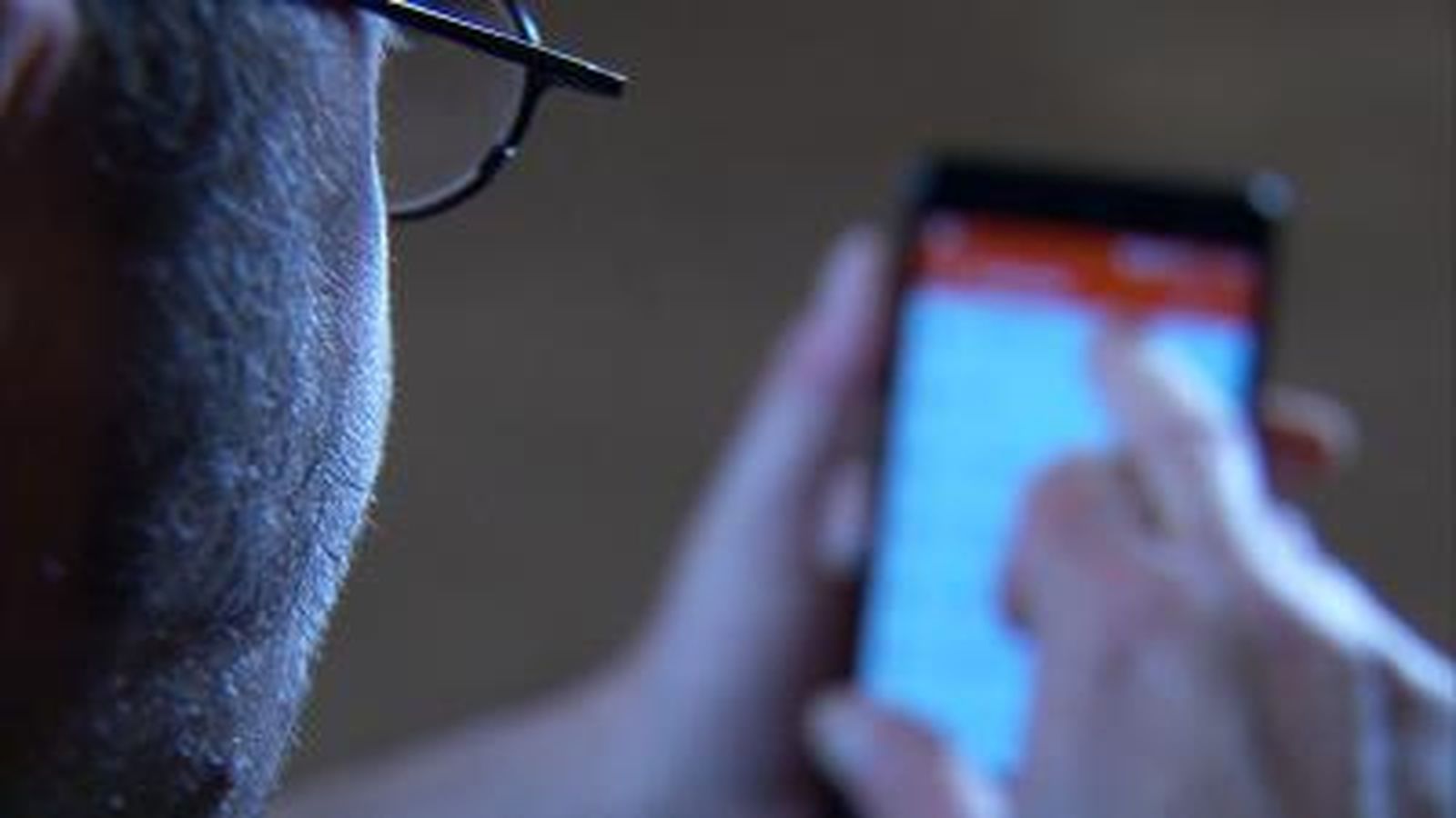 Espionaje y acoso en redes