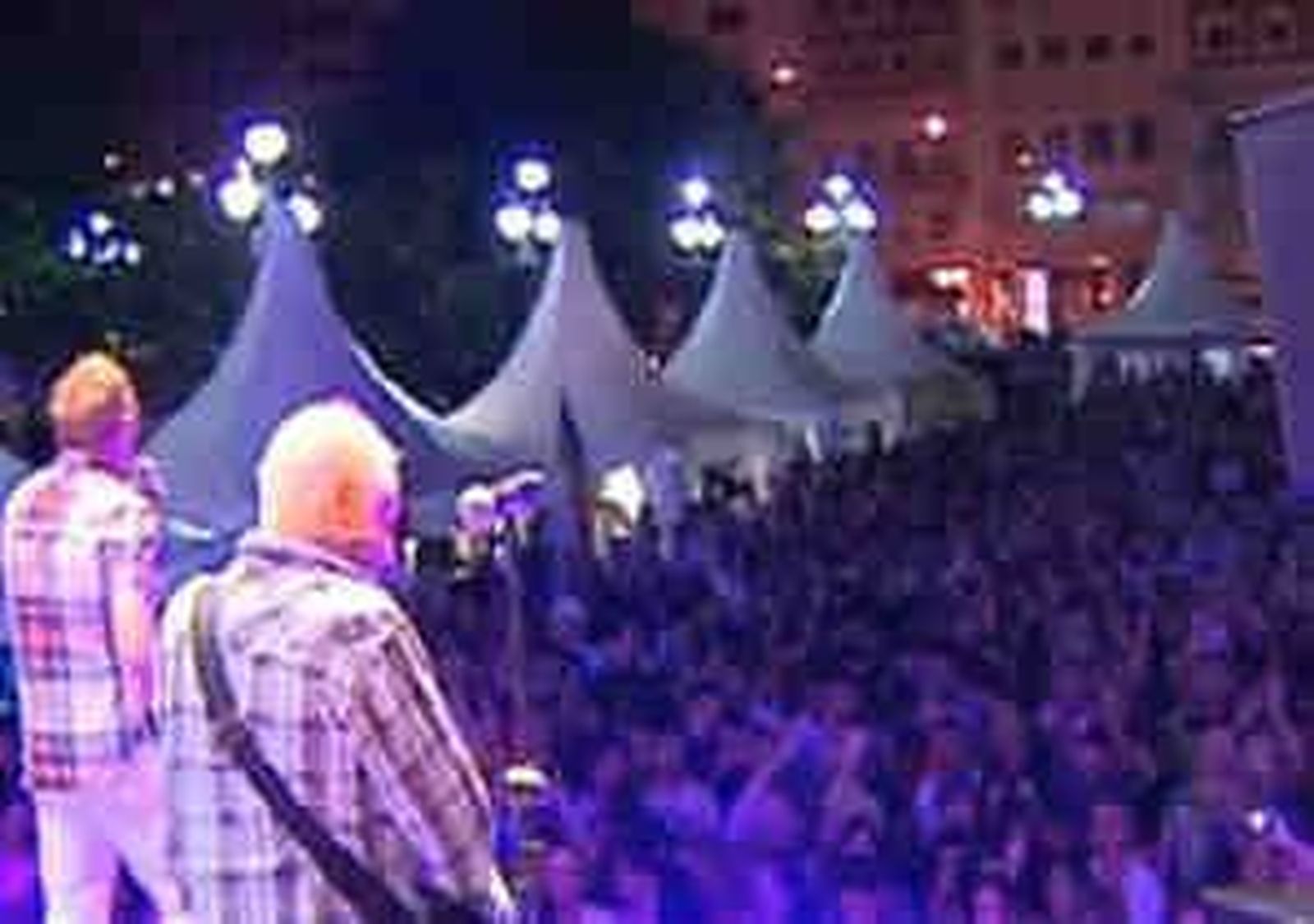 fiestas_2011610V0.wmv
