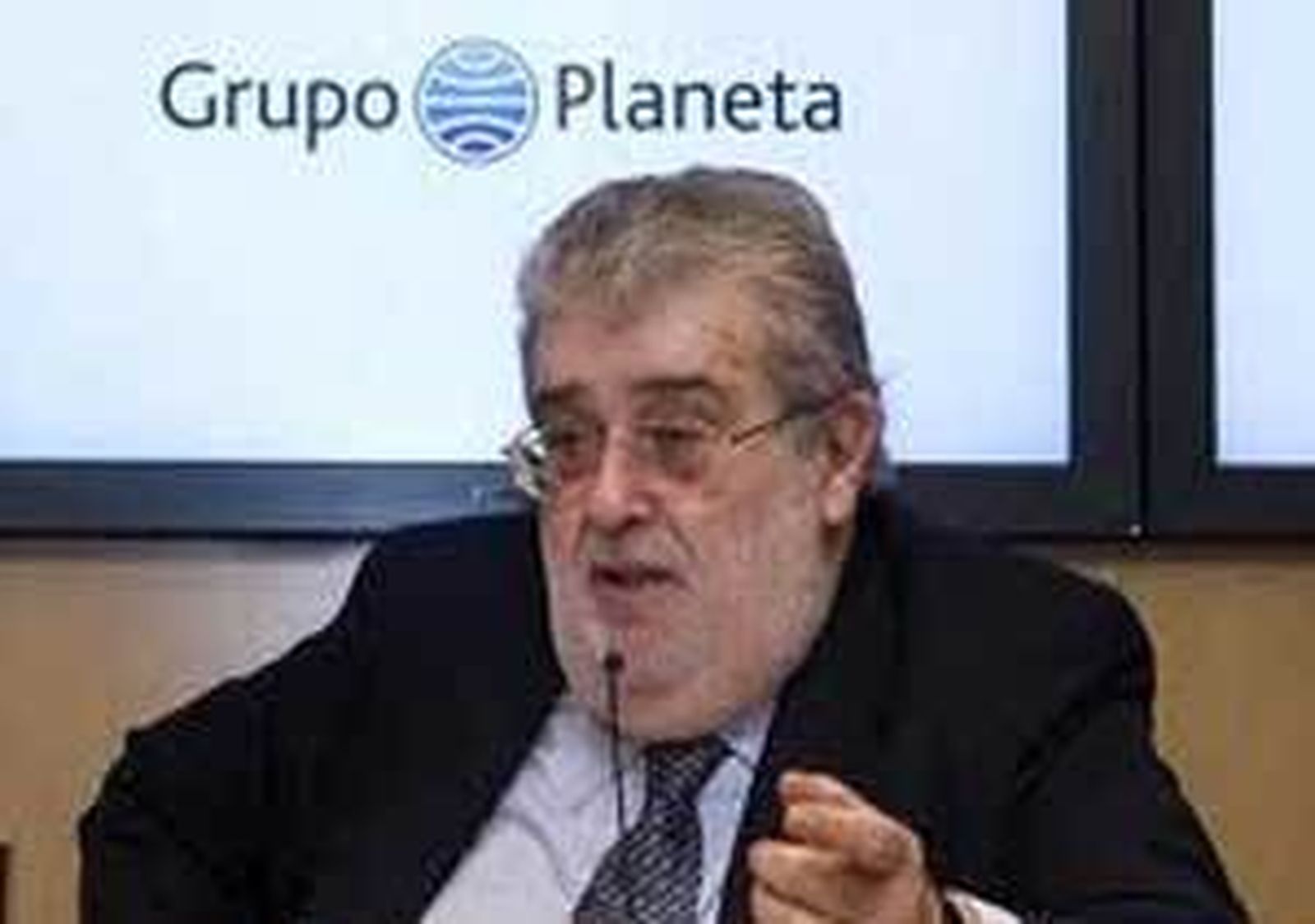 Lara advierte que Planeta saldría de Cataluña si se independiza