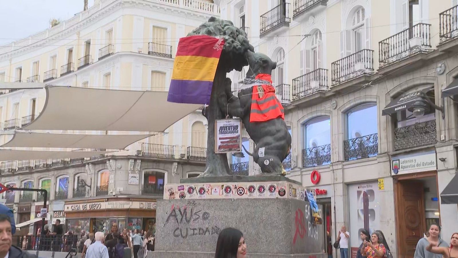 La Comunidad de Madrid denuncia vandalismo en la Puerta del Sol