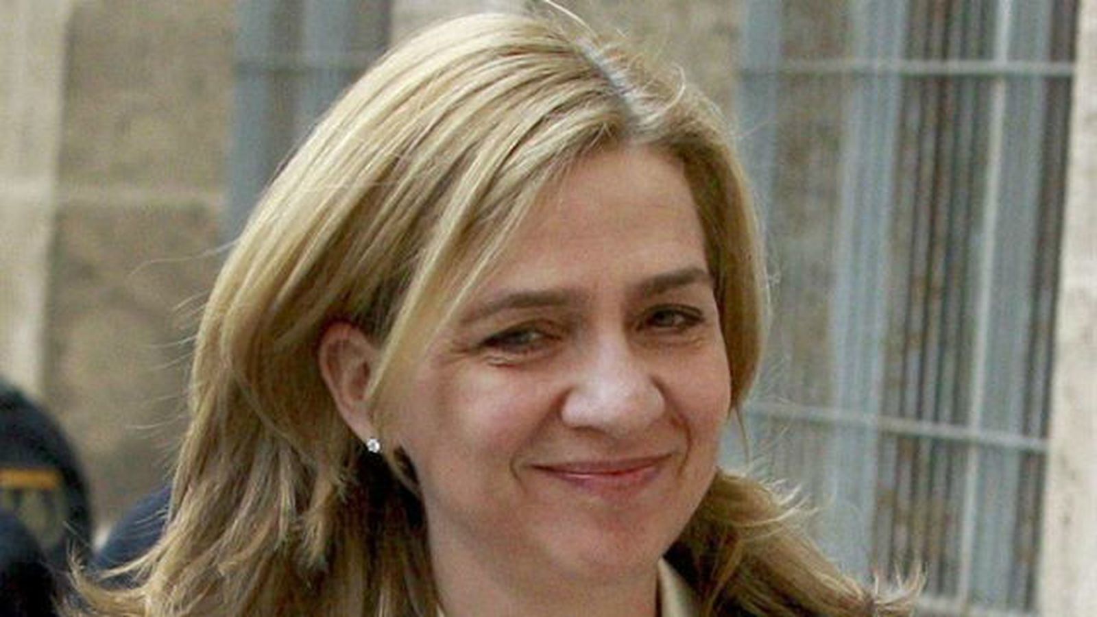 Un alto funcionario de Hacienda  confirma que confeccionaba el IRPF de la Infanta