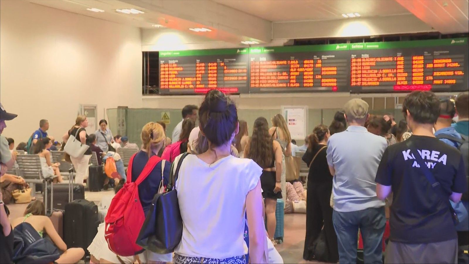 Retrasos en Chamartín por incidencias técnicas en varios trenes