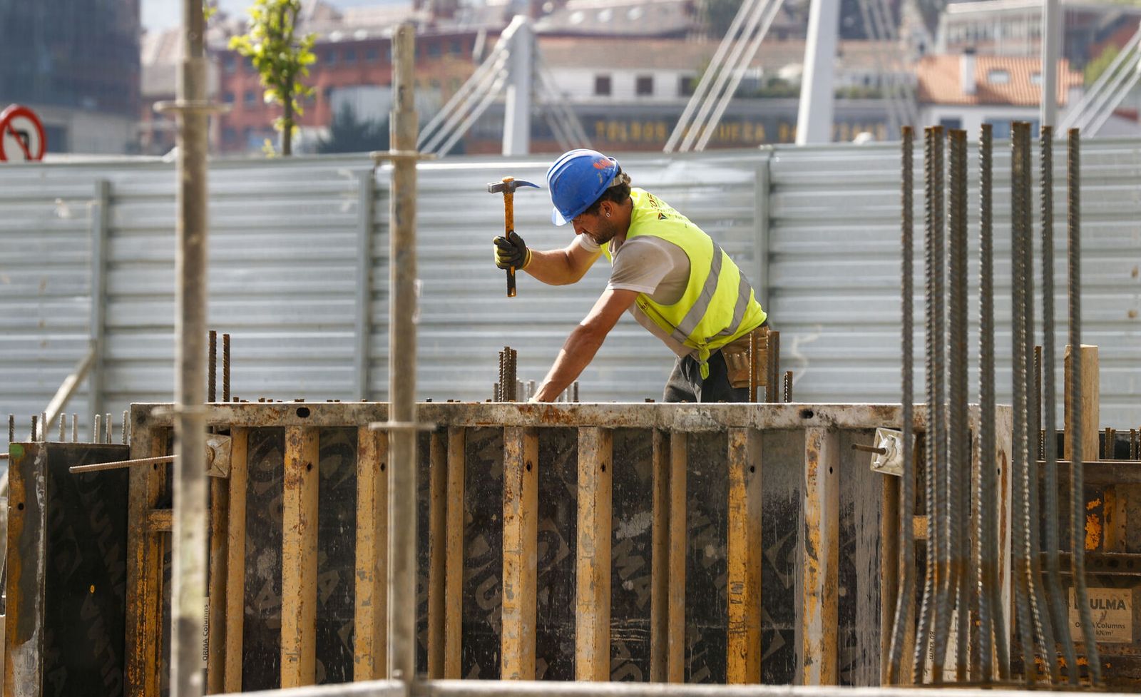 ¿Por qué faltan profesionales en las ofertas de empleo de la construcción?