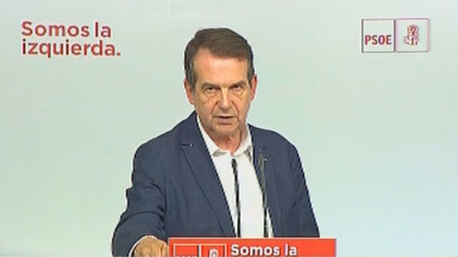 El presidente de la FEMP asegura que "no vamos a cooperar" en una consulta ilegal