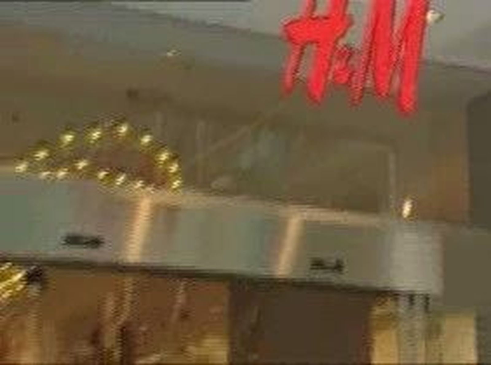 Versace lleva sus colecciones a 300 centros de H&M a partir del 17 de noviembre