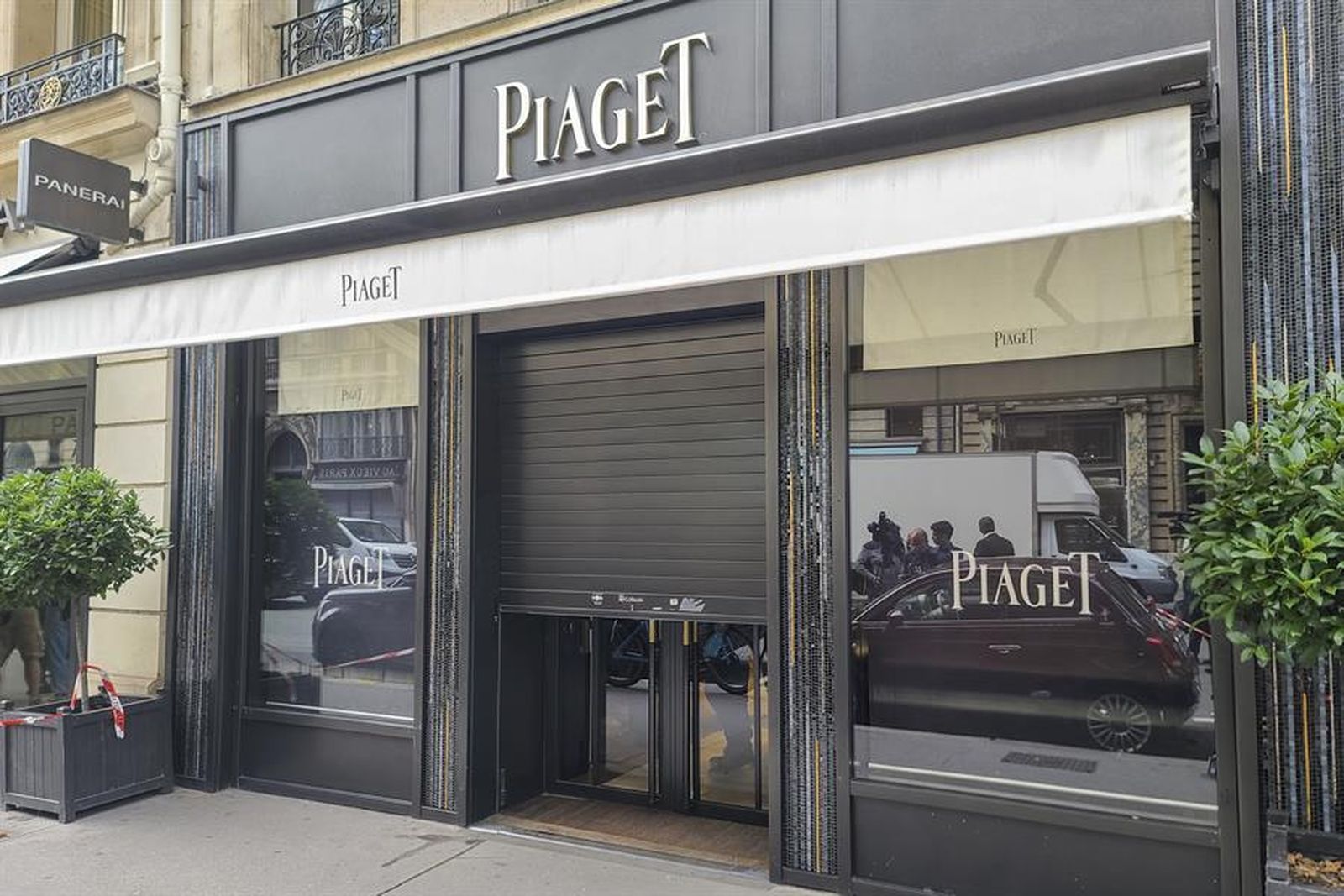 Atracan la joyería Piaget en París