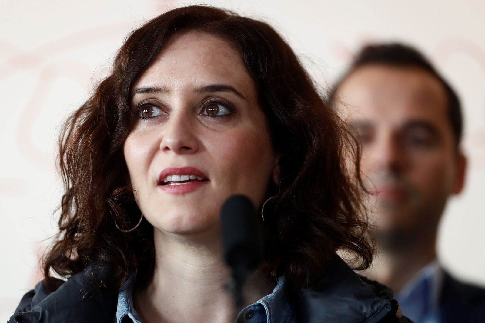 Díaz Ayuso, a Celaá: "La educación concertada en Madrid no se toca"