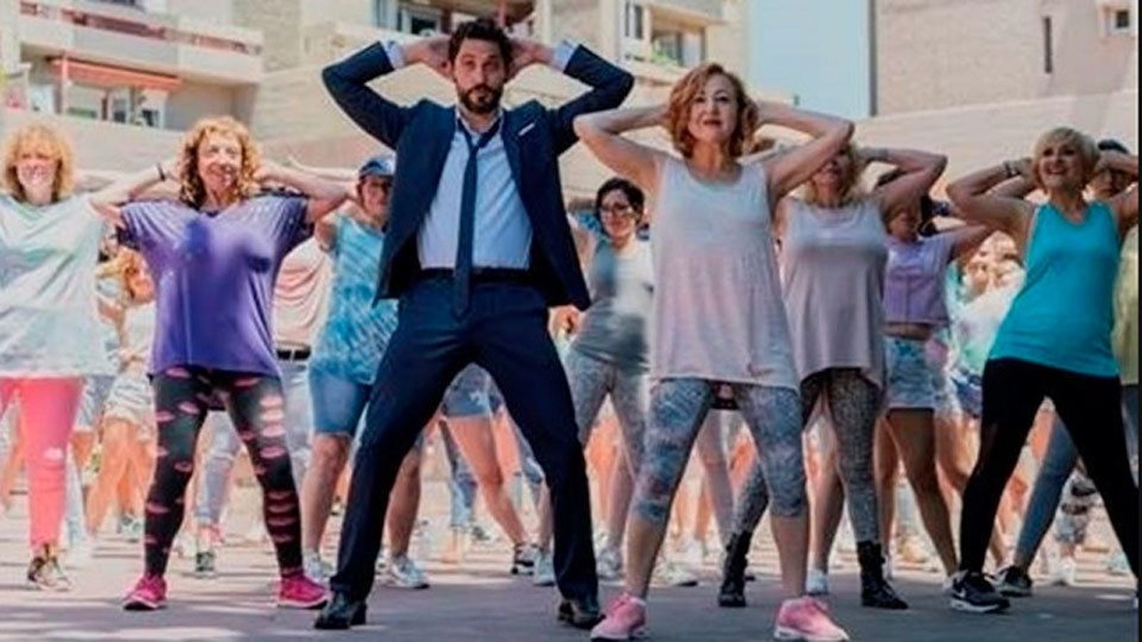Carmen Machi y Paco León se reencuentran en 'La Tribu' a ritmo de hip-hop