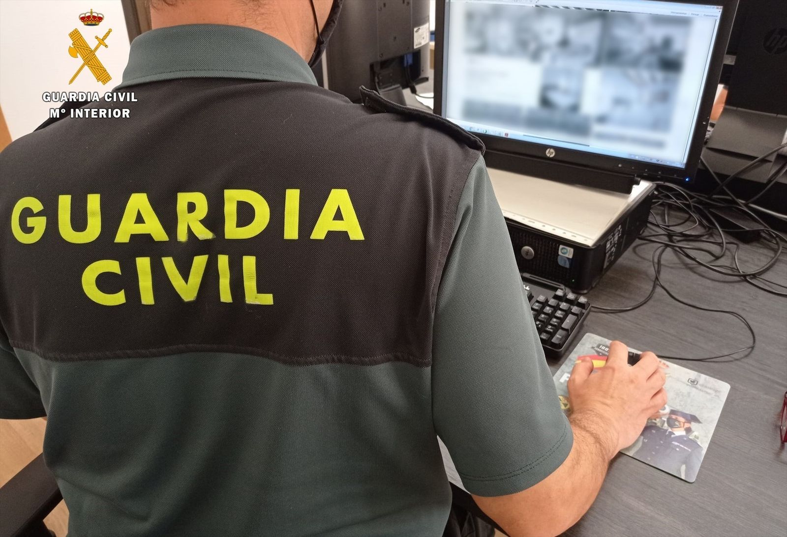 Dos detenidos por agredir a una persona para robarle