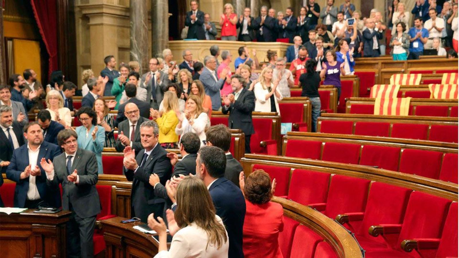 Cataluña convoca el referéndum independentista para el día 1 de octubre
