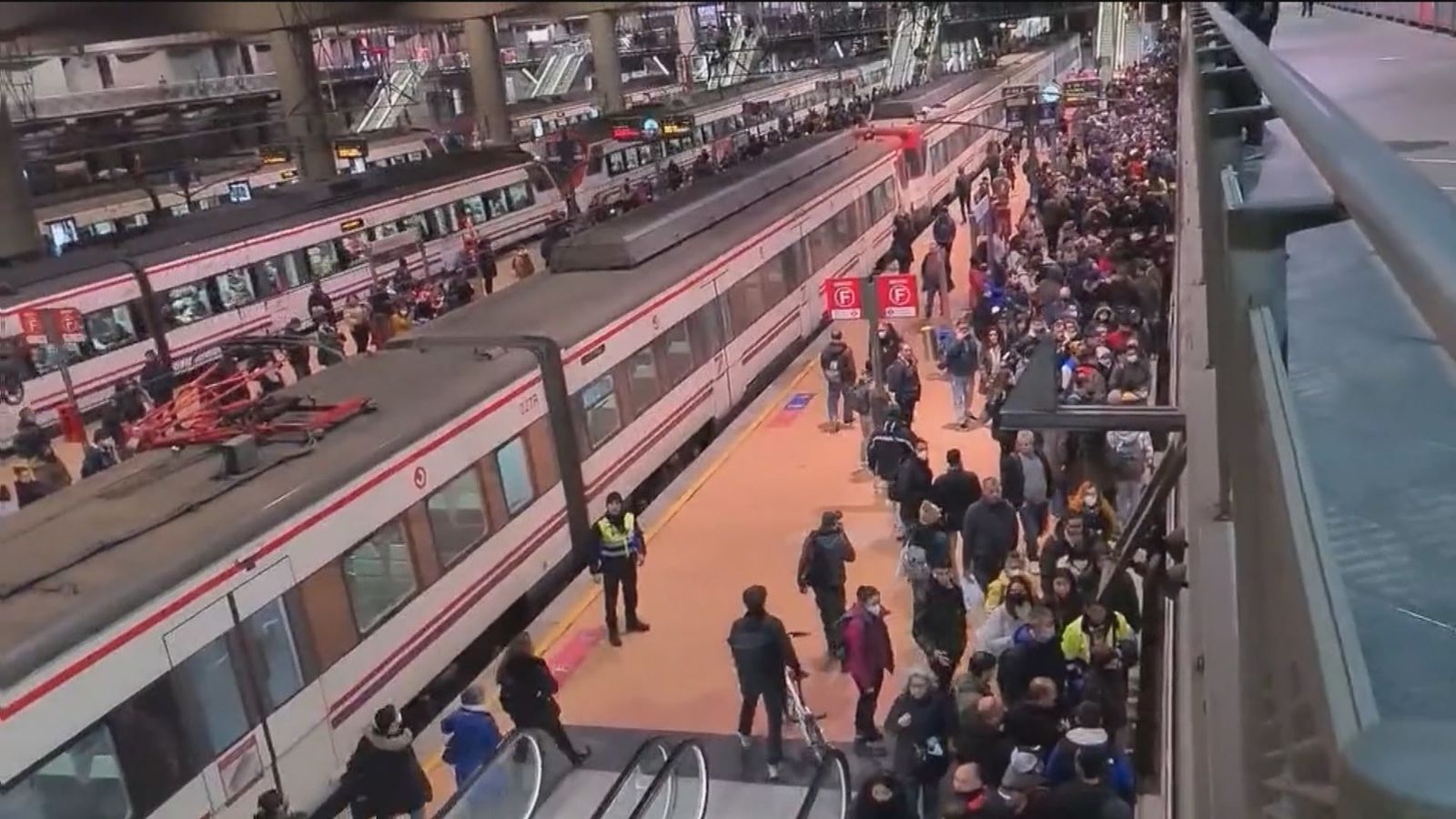 Semana negra en las Cercanías de Madrid  llena de incidencias y cortes