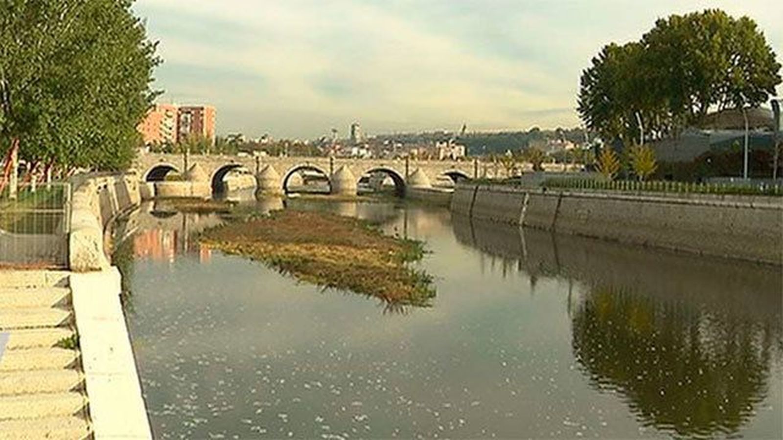 El río Manzanares como un estercolero