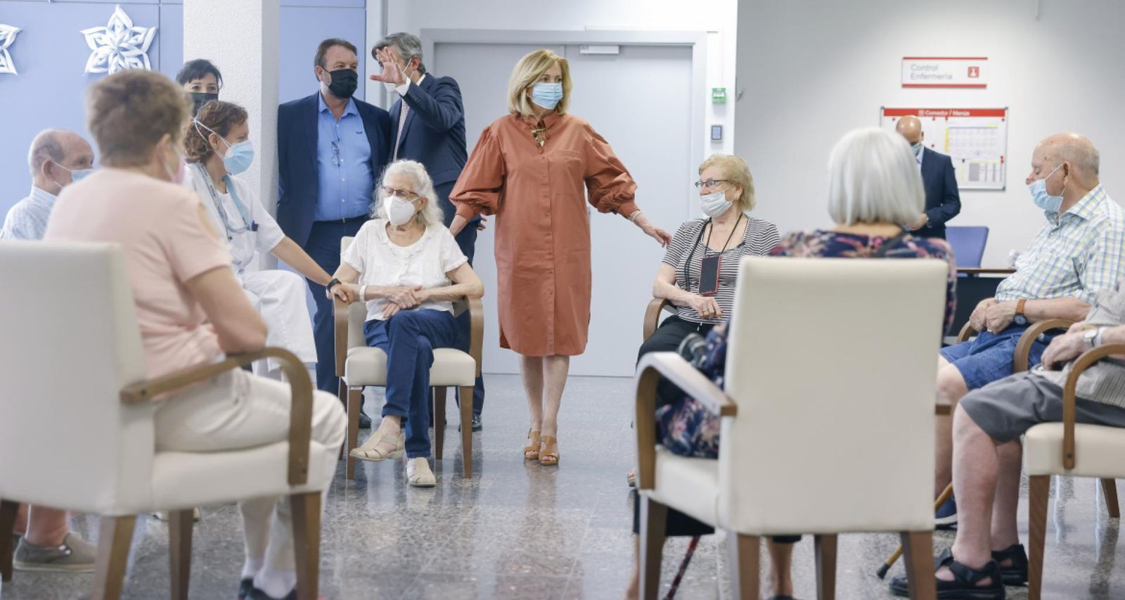La Comunidad de Madrid inaugura el primero de los cuatro Centros de Día en Vista Alegre
