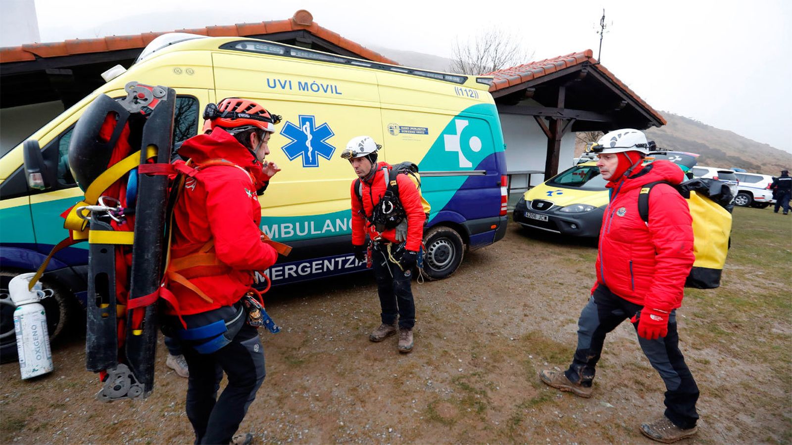 Una avioneta con dos personas a bordo se estrella en un monte de Gipuzkoa
