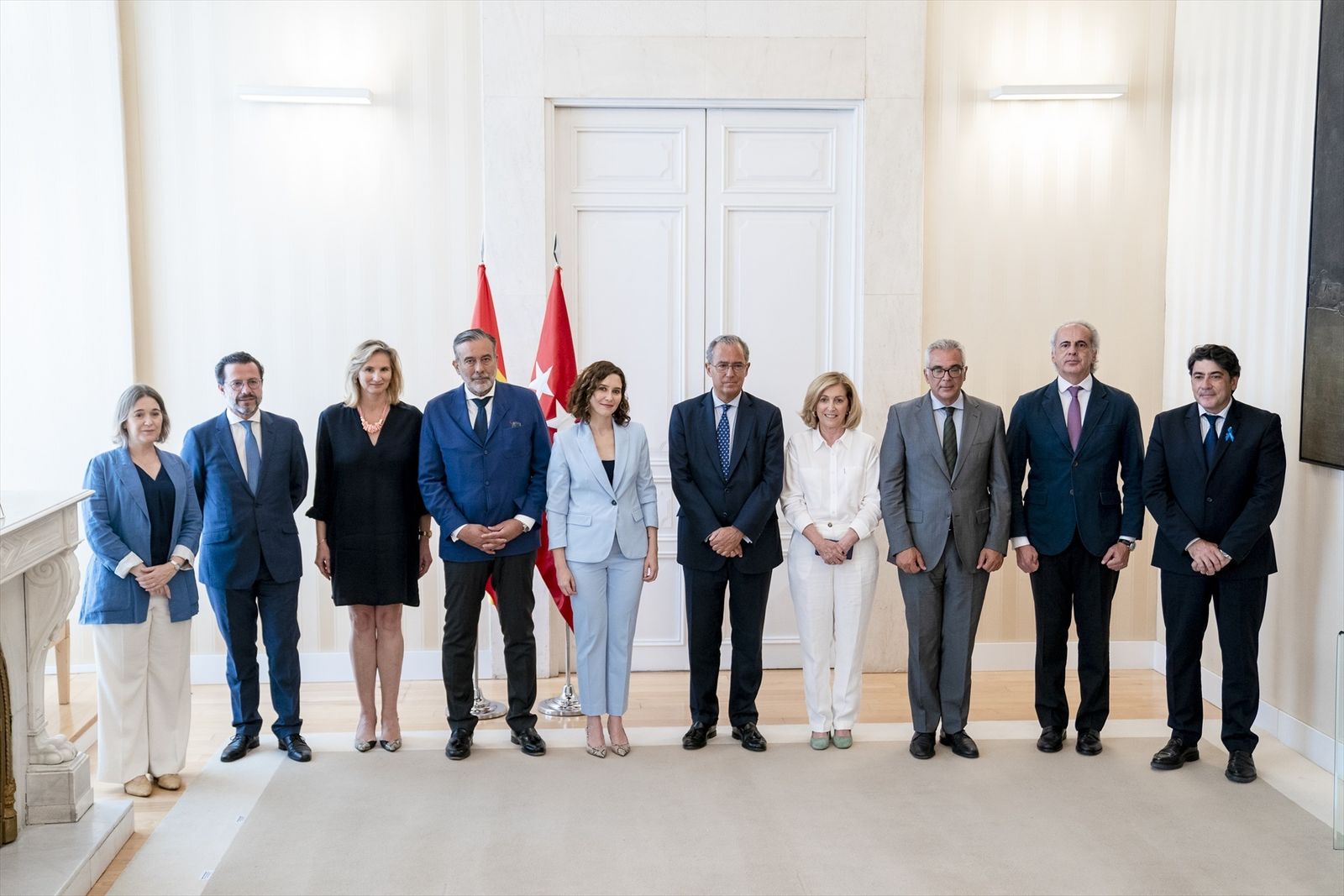 Ayuso junto a sus consejeros en la Real Casa de Correos