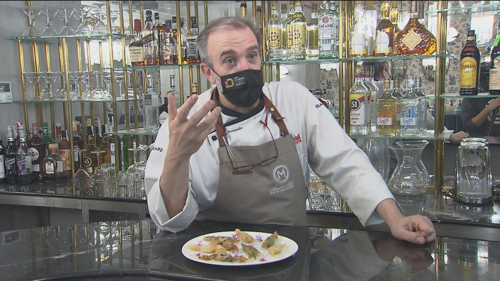 Las mejores patatas bravas del mundo, en Madrid y con forma de caramelo