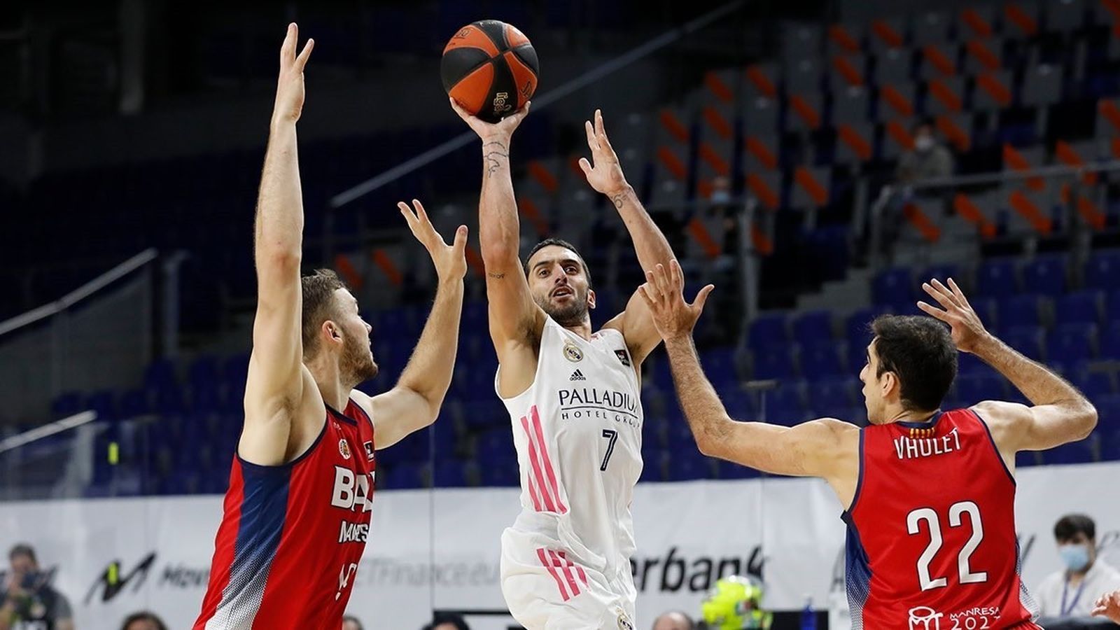 Campazzo ante el Manresa