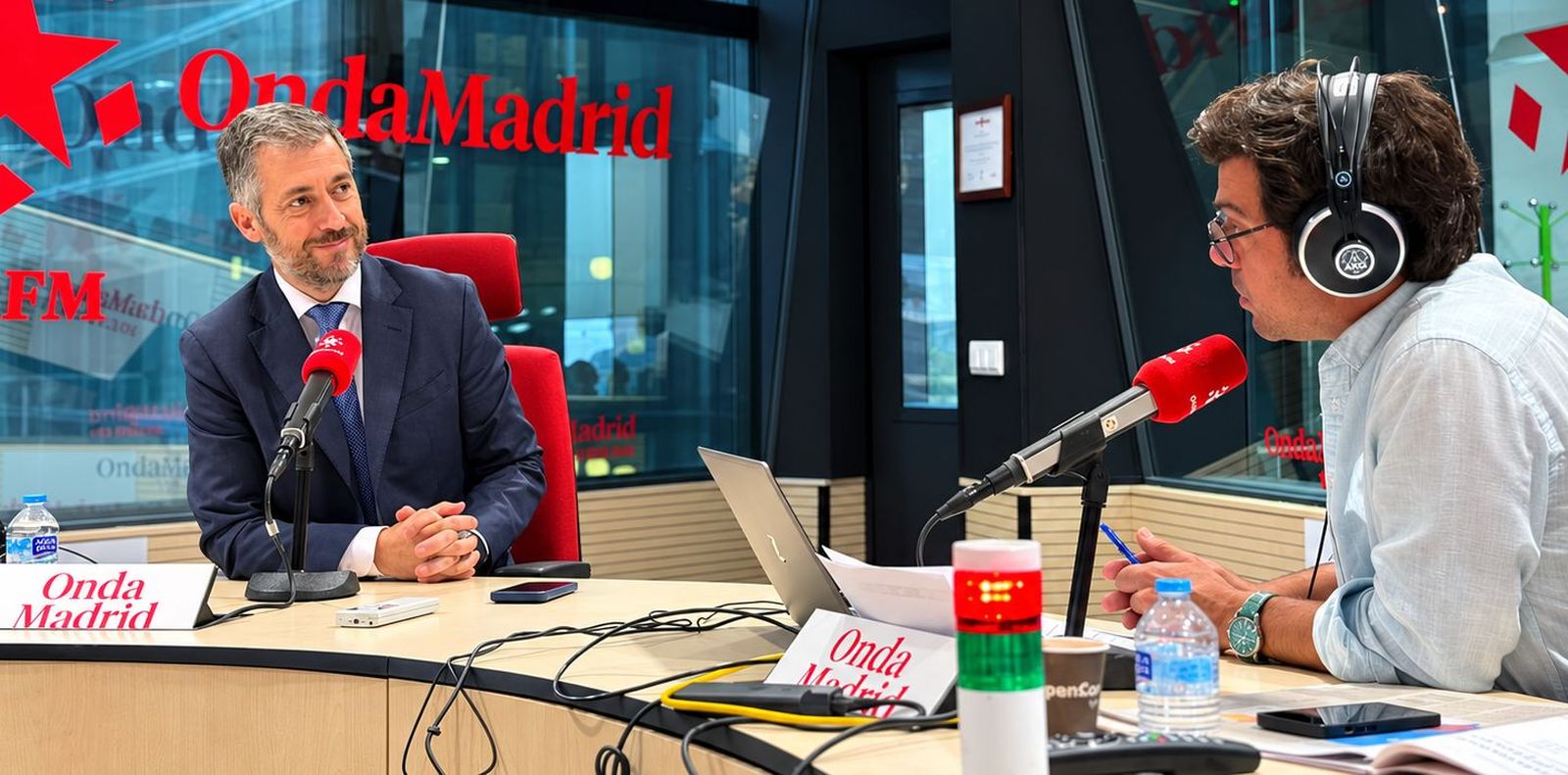 La Comunidad acusa a la oposición de querer "reventar Madrid" y exige el desalojo de la Puerta del Sol